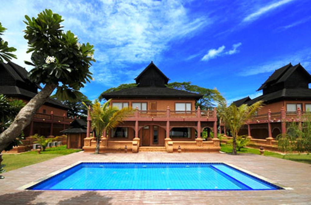 Kma Kaytumadi Hotel Taungoo Ngoại thất bức ảnh