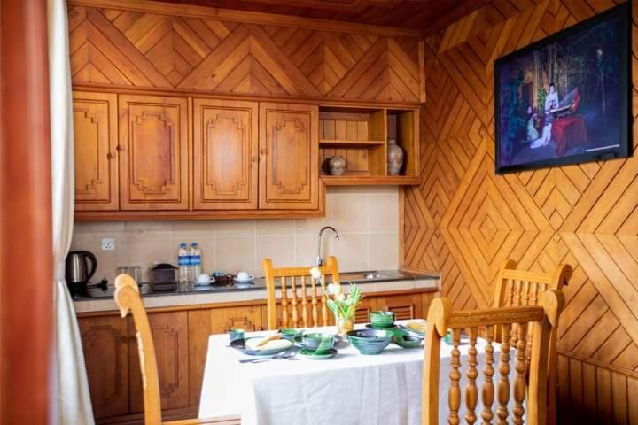 Kma Kaytumadi Hotel Taungoo Ngoại thất bức ảnh