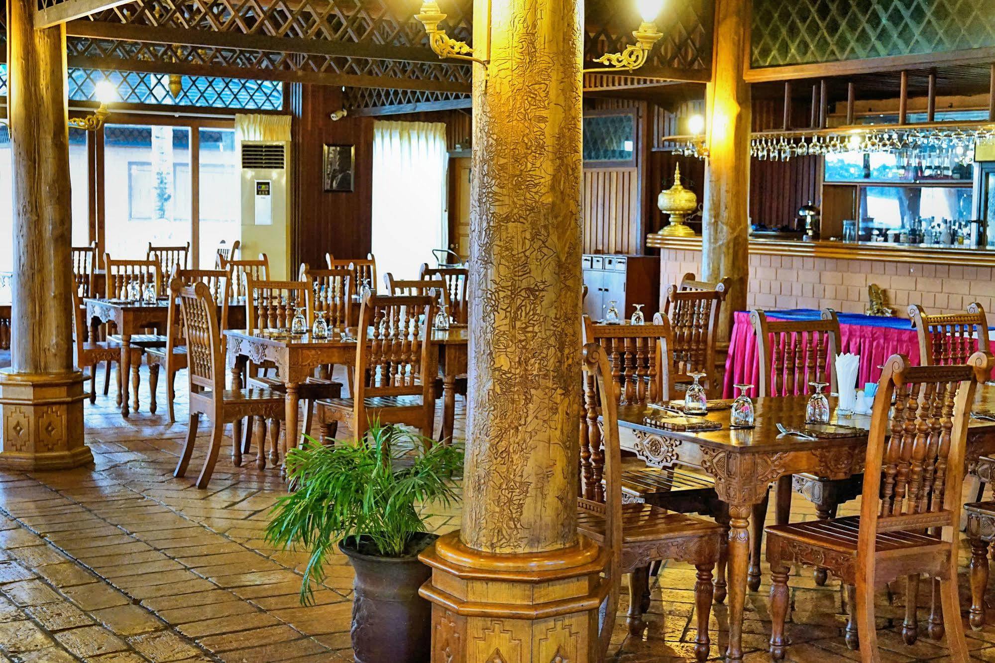 Kma Kaytumadi Hotel Taungoo Ngoại thất bức ảnh