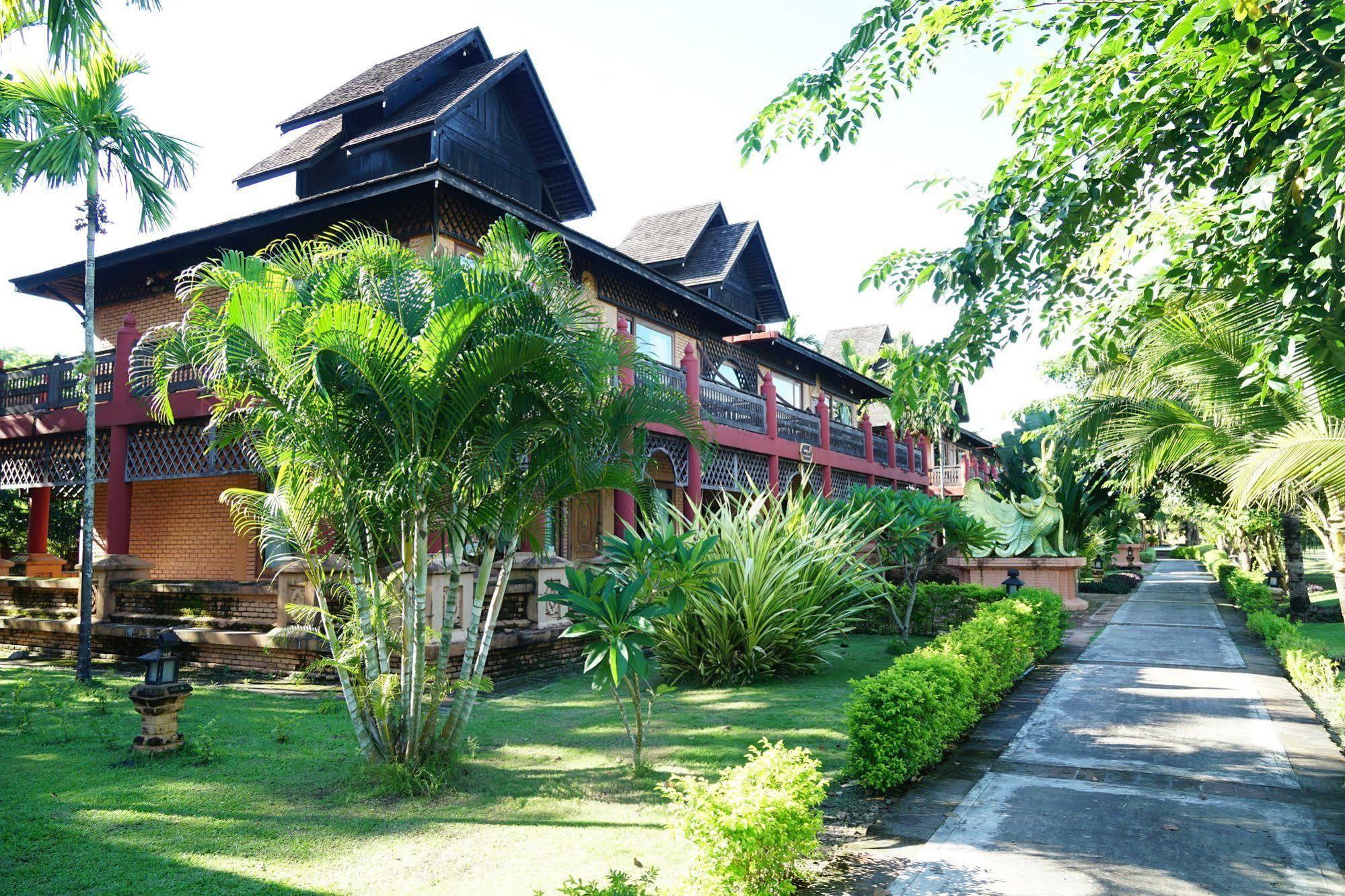 Kma Kaytumadi Hotel Taungoo Ngoại thất bức ảnh