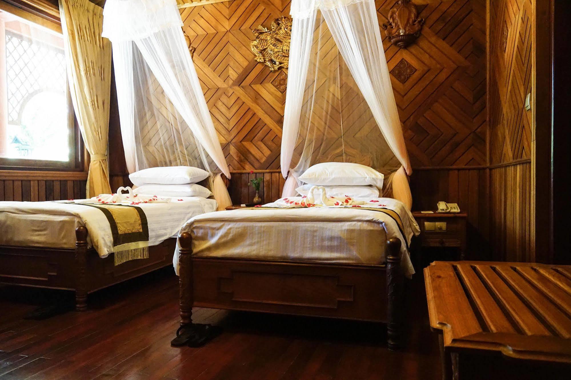 Kma Kaytumadi Hotel Taungoo Ngoại thất bức ảnh